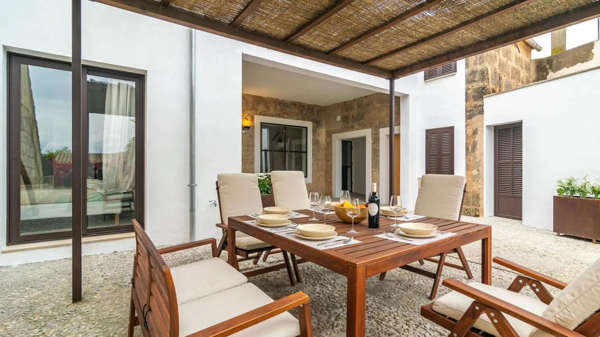 Can Serral Algaida  Villa
